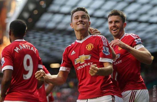 地方游泳比 地方游泳比