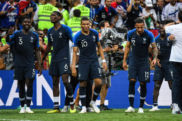 在关键时刻 在关键时刻